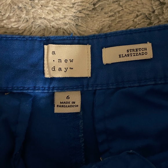 A•NEW DAY Shorts - Picture 3 of 3